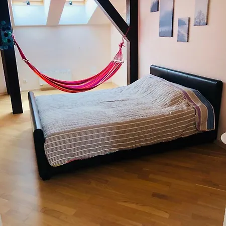 Lux *